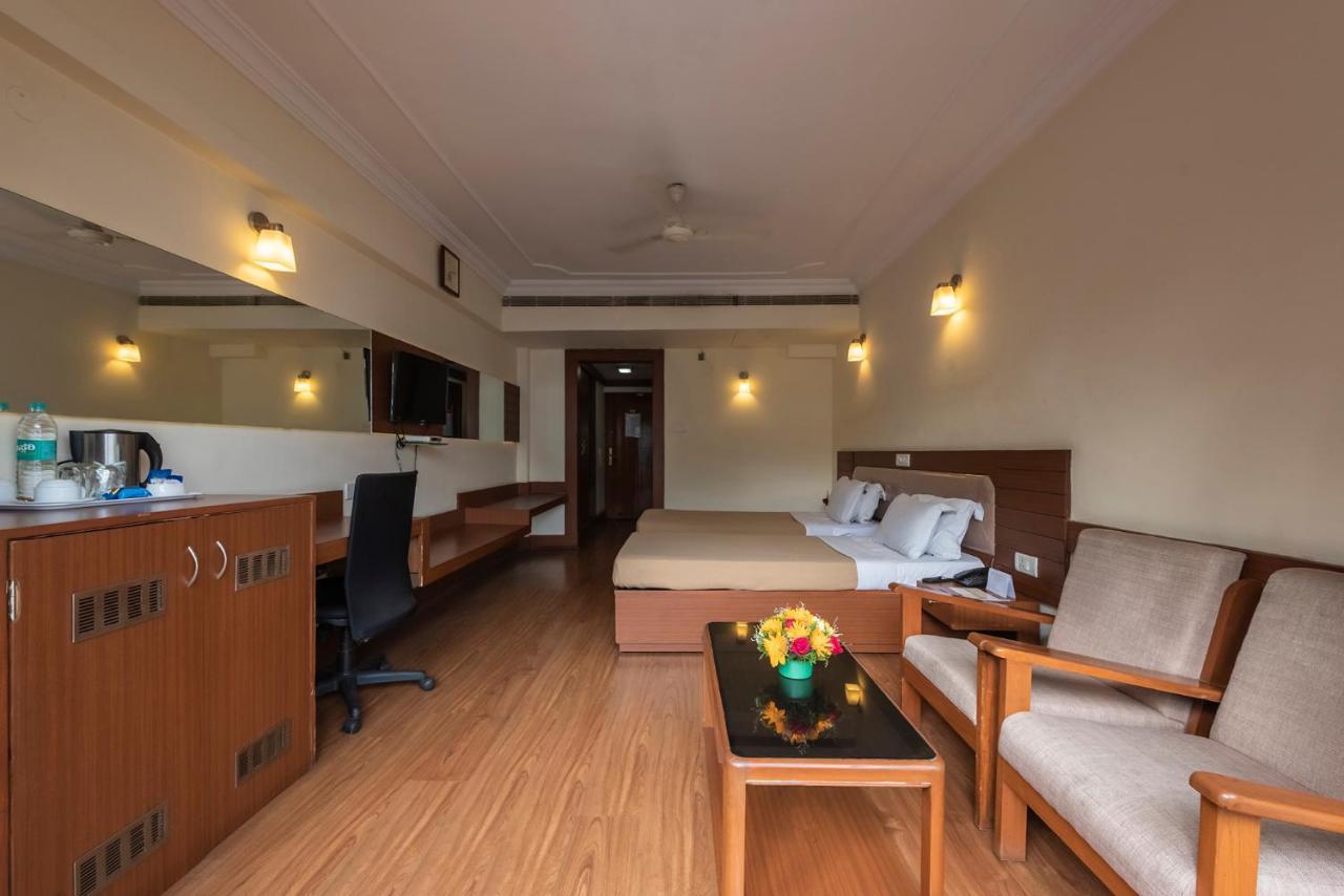 Hotel Ballal Residency Bangalore Eksteriør billede